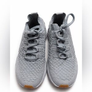 NOBULL Gray Knit Trainers Gum Sole Cross Training Shoes Athletic Sneakers size 9